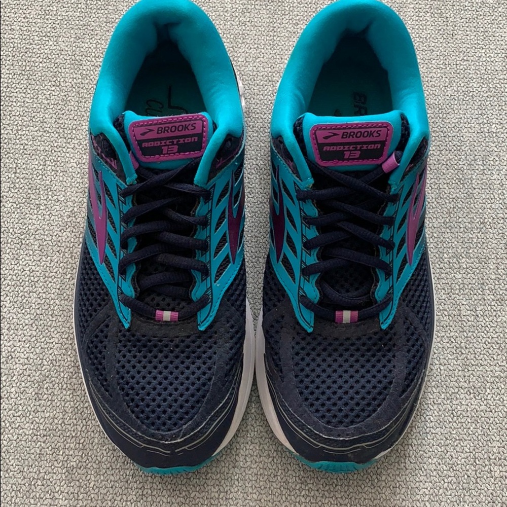 Brooks Addiction 13 Sneakers